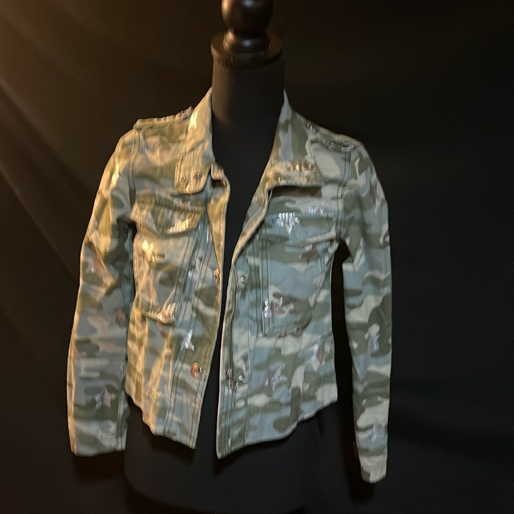 Gap girls army and sliver star print jacket